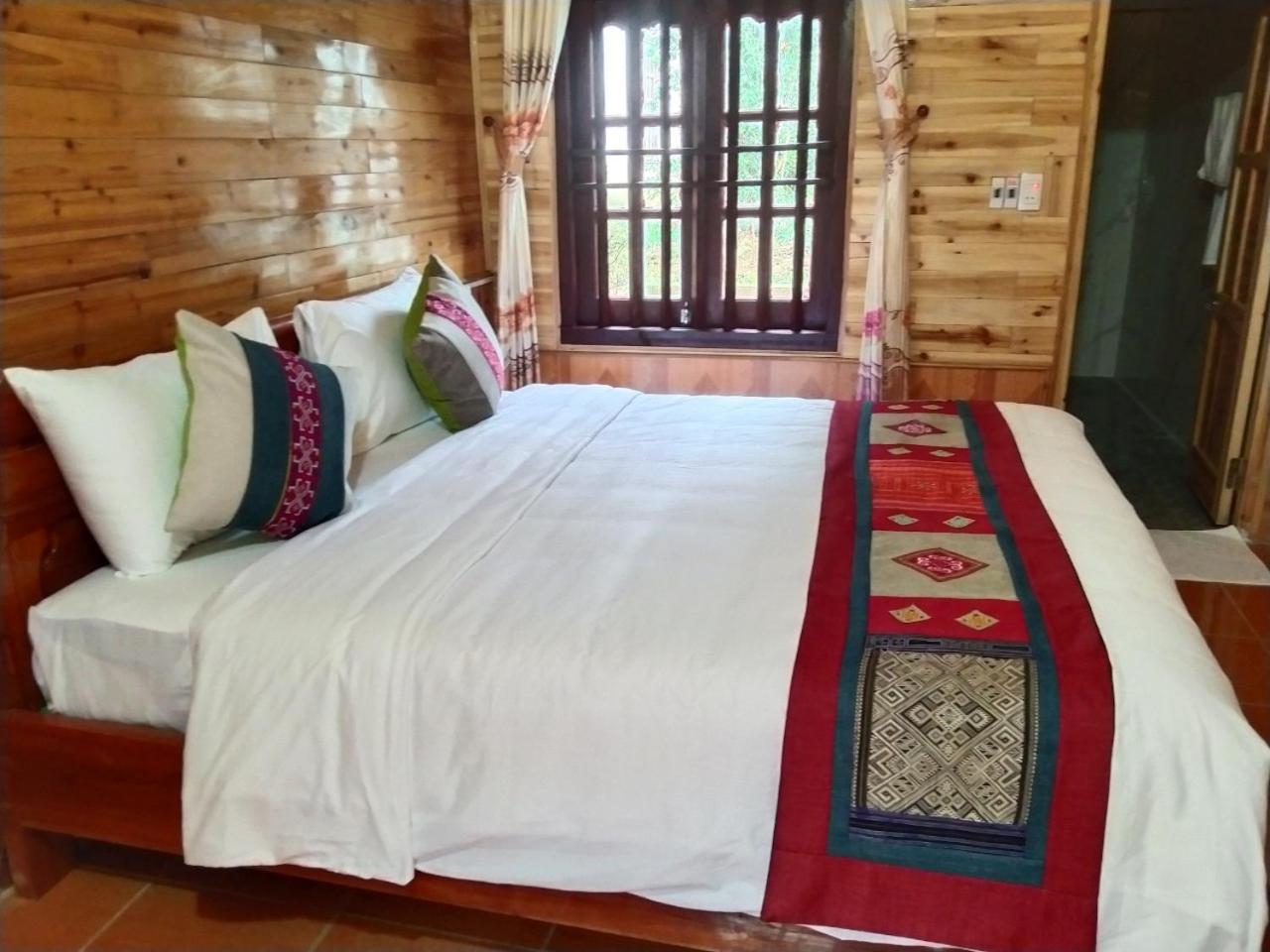 A Lin Homestay Bac Ha Zewnętrze zdjęcie